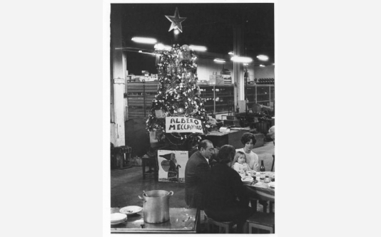 Siry Chamon - Occupazione della fabbrica contro i licenziamenti - Pranzo di Natale_1969