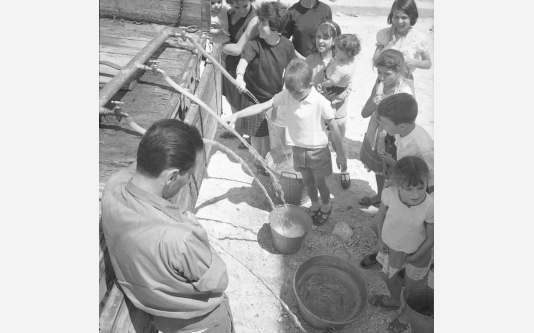 Loconsolo_1965 Gargano, distribuzione dell'acqua